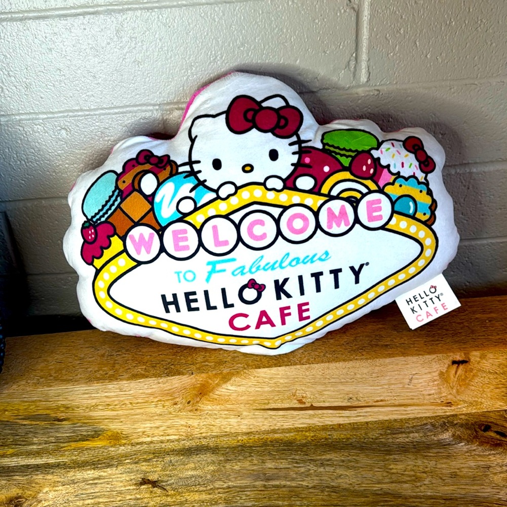 Hello Kitty Sanrio Welcome to Las Vegas Kitty Cafe pink/white pillow